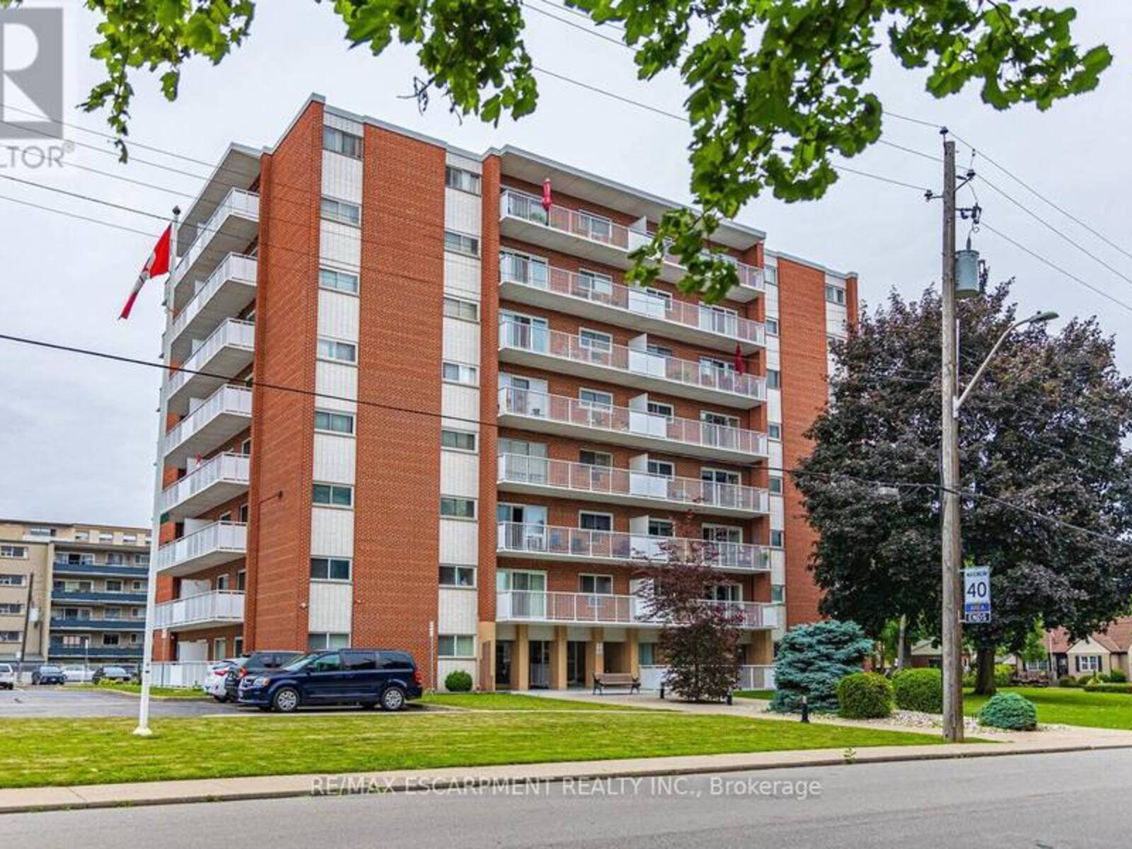 805 - 8 WOODMAN DRIVE S, Hamilton, Ontario L8K 4C9