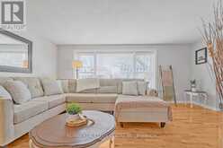 153 THE GREENWAY WAY | Cambridge Ontario | Slide Image Five