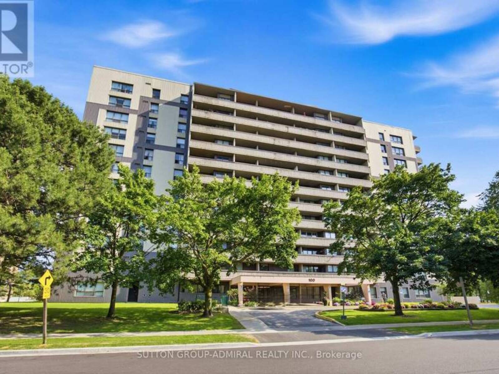 404 - 100 CANYON AVENUE, Toronto, Ontario M3H 5T9