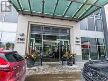 2732 - 7161 YONGE STREET | Markham Ontario | Slide Image Three
