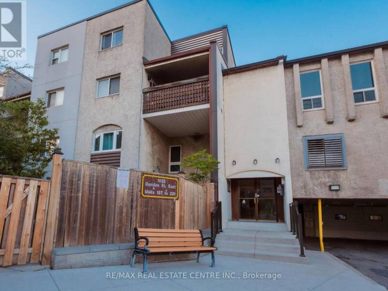 190 - 1055 DUNDAS STREET E, Mississauga, Ontario L4Y 3X6