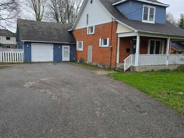 83 LIBERTY STREET N Clarington Ontario, L1C 2L8 - 4 Bedrooms Home For Sale