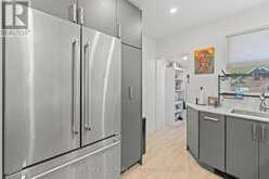 2 AMHERST AVENUE | Toronto Ontario | Slide Image Fifteen