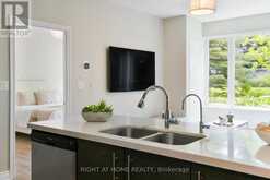 115 - 277 SOUTH PARK ROAD | Markham Ontario | Slide Image Eight