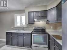135 CHATHAM STREET | Brantford Ontario | Slide Image Thirteen
