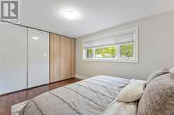 41 WATERFORD DRIVE | Toronto Ontario | Slide Image Twelve