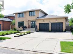43 REGALVIEW DRIVE Hamilton Ontario, L8G 4Y7