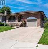 102 MARKSON CRESCENT | Hamilton Ontario | Slide Image Forty-five