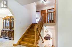 102 MARKSON CRESCENT | Hamilton Ontario | Slide Image Eight