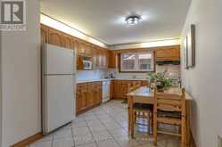 102 MARKSON CRESCENT | Hamilton Ontario | Slide Image Nine