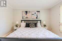 172 HANOVER PLACE | Hamilton Ontario | Slide Image Thirteen