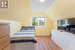17 FARLEY CIRCLE | Georgina Ontario | Slide Image Sixteen