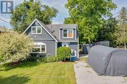 17 FARLEY CIRCLE | Georgina Ontario | Slide Image Two