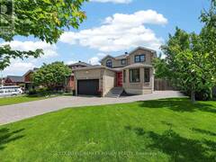 35 FARMSTEAD CRESCENT Barrie Ontario, L4N 8S2