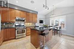 2170 BROOKHAVEN CRESCENT | Oakville Ontario | Slide Image Ten