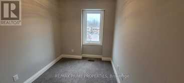 88C CLAPPERTON STREET | Barrie Ontario | Slide Image Eight