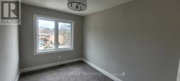 88C CLAPPERTON STREET | Barrie Ontario | Slide Image Nine