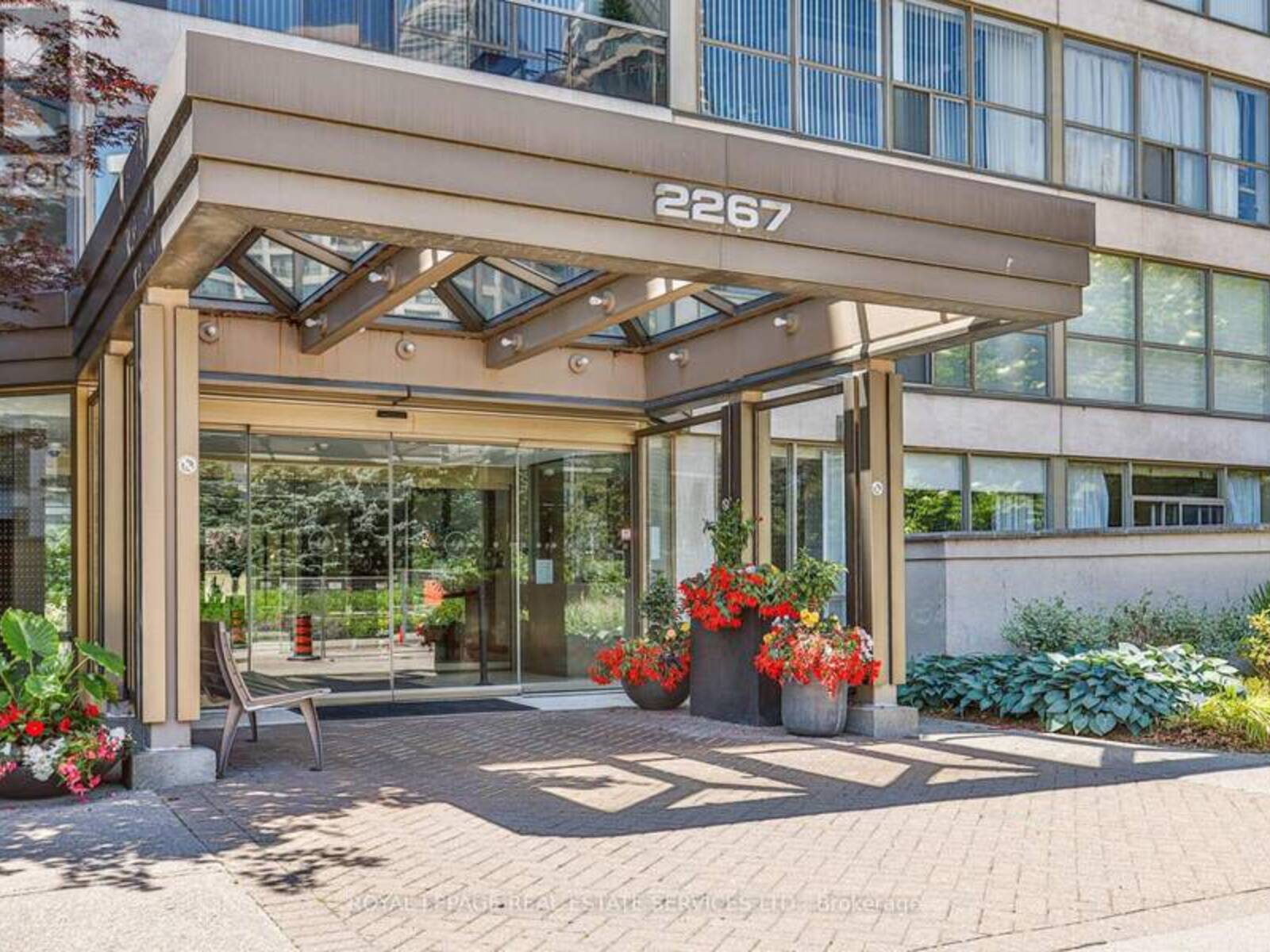 1304 - 2267 LAKE SHORE BOULEVARD W, Toronto, Ontario M8V 3X2