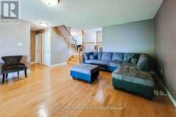 42 RICHMOND CRESCENT | Hamilton Ontario | Slide Image Nine