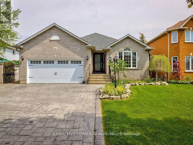 42 RICHMOND CRESCENT Hamilton Ontario, L8E 5S9 - 4 Bedrooms Home For Sale