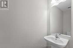 1402 ALMONTE DRIVE | Burlington Ontario | Slide Image Seventeen