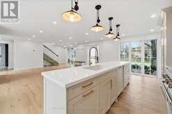 2212 URWIN CRESCENT | Oakville Ontario | Slide Image Seventeen