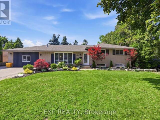 282 HARMONY ROAD Hamilton Ontario, L9G 2T2 - 6 Bedrooms Home For Sale
