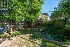 162 PARKSIDE DRIVE E | Fergus Ontario | Slide Image Thirteen