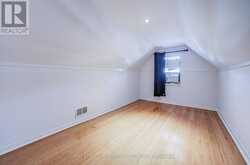 19 ROBINSON AVENUE | Toronto Ontario | Slide Image Thirty