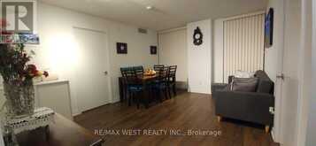 426 - 8 TRENT AVENUE | Toronto Ontario | Slide Image Twelve