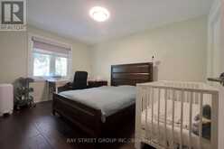 22 THURGATE CRESCENT | Markham Ontario | Slide Image Eighteen