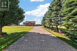 3421 COLE ROAD | East Gwillimbury Ontario | Slide Image Three
