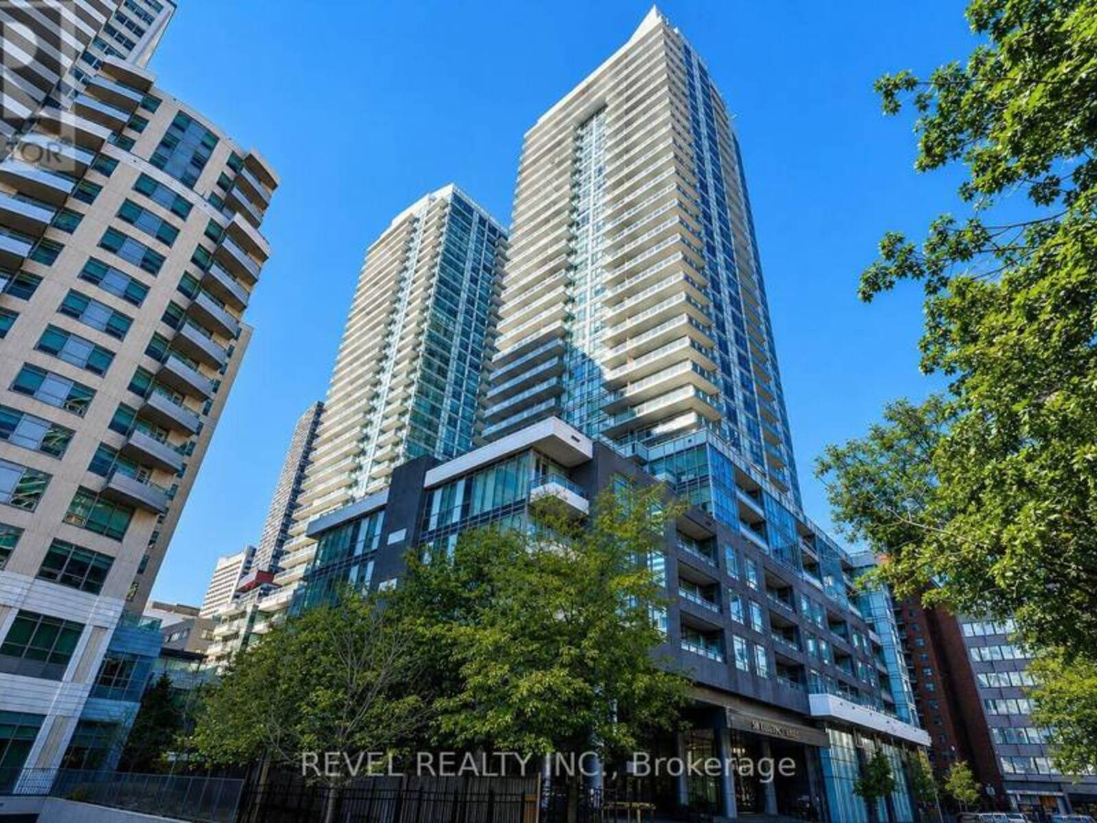 1913 - 98 LILLIAN STREET, Toronto, Ontario M4S 0A5