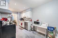 266 SIMONSTON BOULEVARD | Markham Ontario | Slide Image Twelve