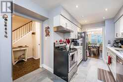 266 SIMONSTON BOULEVARD | Markham Ontario | Slide Image Thirteen