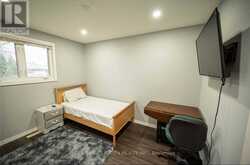 391 ADMIRAL DRIVE | London Ontario | Slide Image Ten