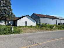 635 STRAWBERRY LANE | Newmarket Ontario | Slide Image Two