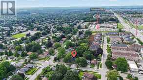 208 PALMERSTON AVENUE | Whitby Ontario | Slide Image Thirteen