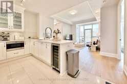 208 - 9 STOLLERY POND CRESCENT | Markham Ontario | Slide Image Eleven