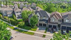 2454 SPRINGFOREST DRIVE | Oakville Ontario | Slide Image Four