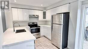 87 MAYLAND TRAIL | Hamilton Ontario | Slide Image Four