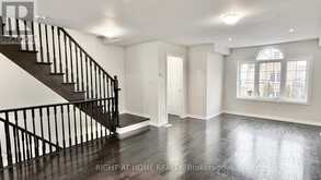 87 MAYLAND TRAIL | Hamilton Ontario | Slide Image Nine