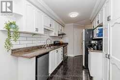 26 AMAZON COURT | Brampton Ontario | Slide Image Nineteen