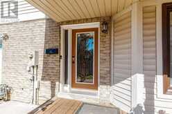 26 AMAZON COURT | Brampton Ontario | Slide Image Ten