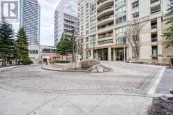 302 - 260 DORIS AVENUE | Toronto Ontario | Slide Image One