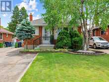 7 PENWORTH ROAD | Toronto Ontario | Slide Image Two