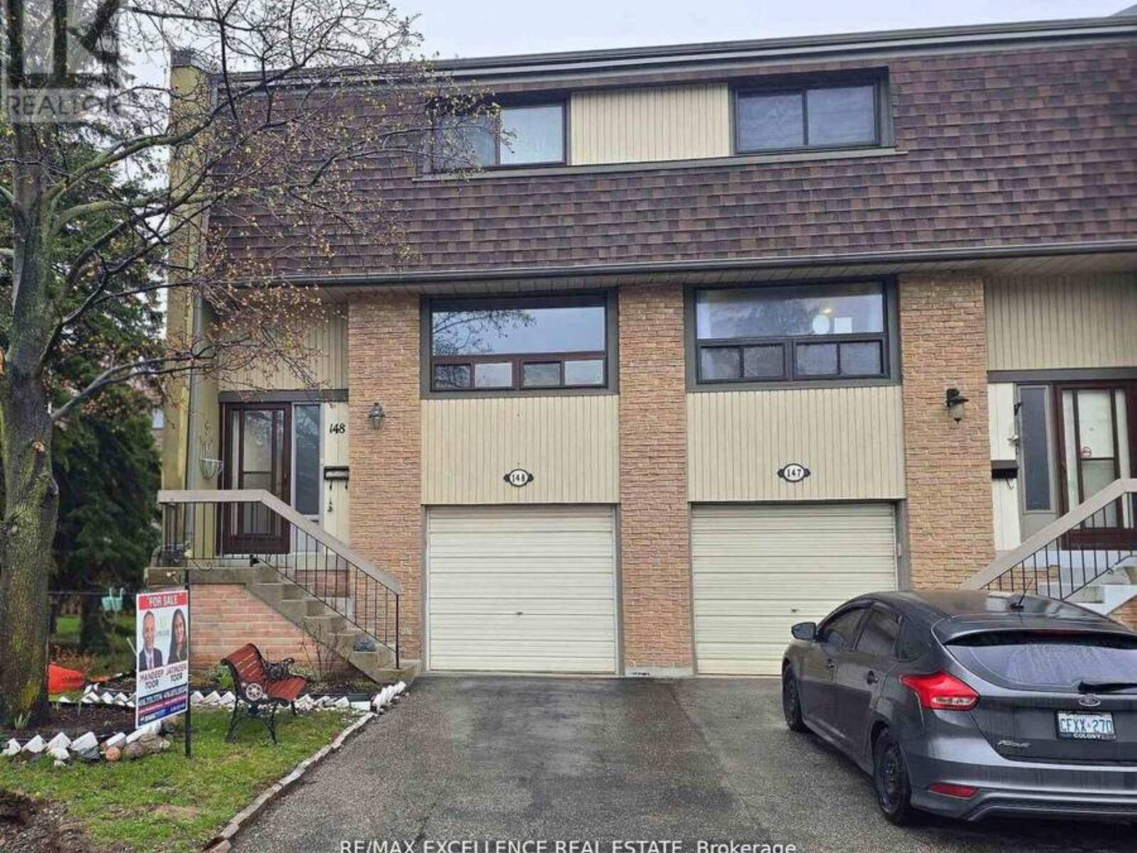 148 ASHTON CRESCENT, Brampton, Ontario L6S 3J9