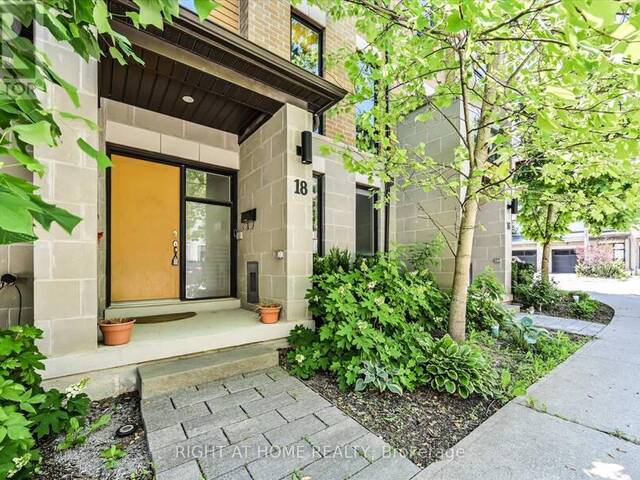 18 KENNETH WOOD CRESCENT Toronto Ontario, M2N 0K3 - 3 Bedrooms Home For Sale