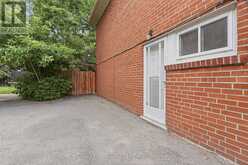 53 GRAMPIAN CRESCENT | Toronto Ontario | Slide Image Twenty-seven