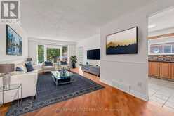 53 GRAMPIAN CRESCENT | Toronto Ontario | Slide Image Seven